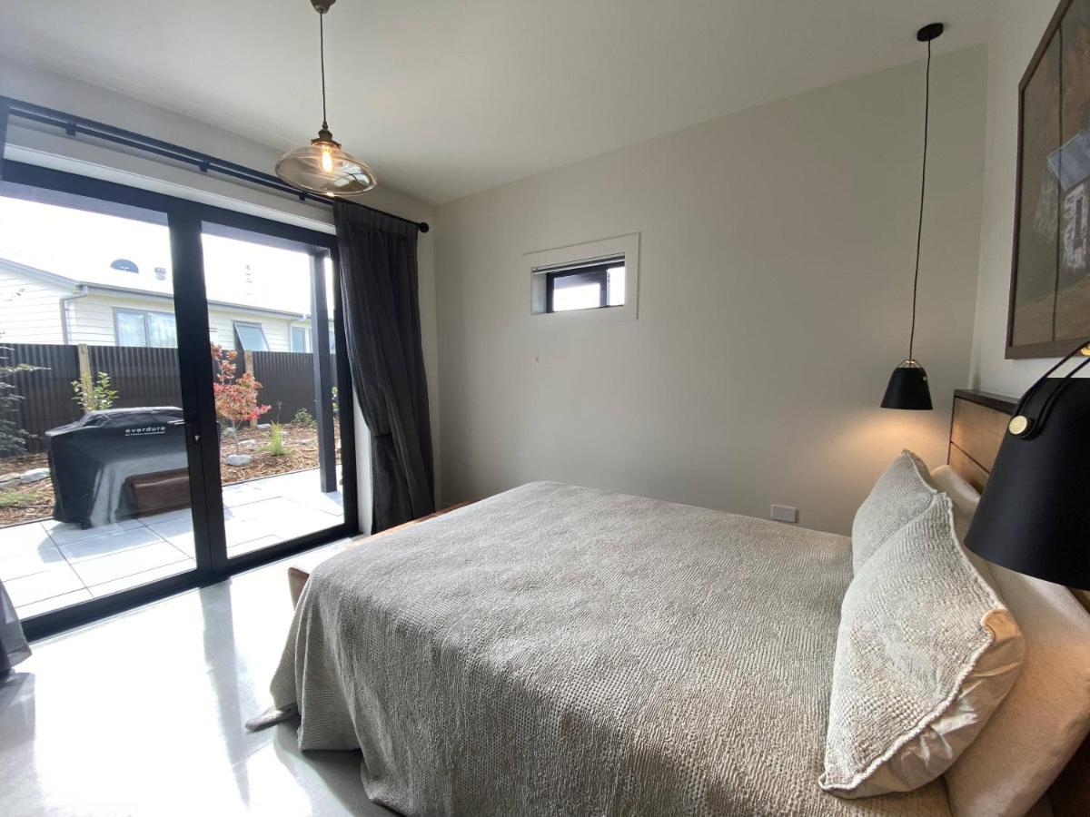 Black Stilt Retreat, Stunning Luxury Property Twizel Luaran gambar