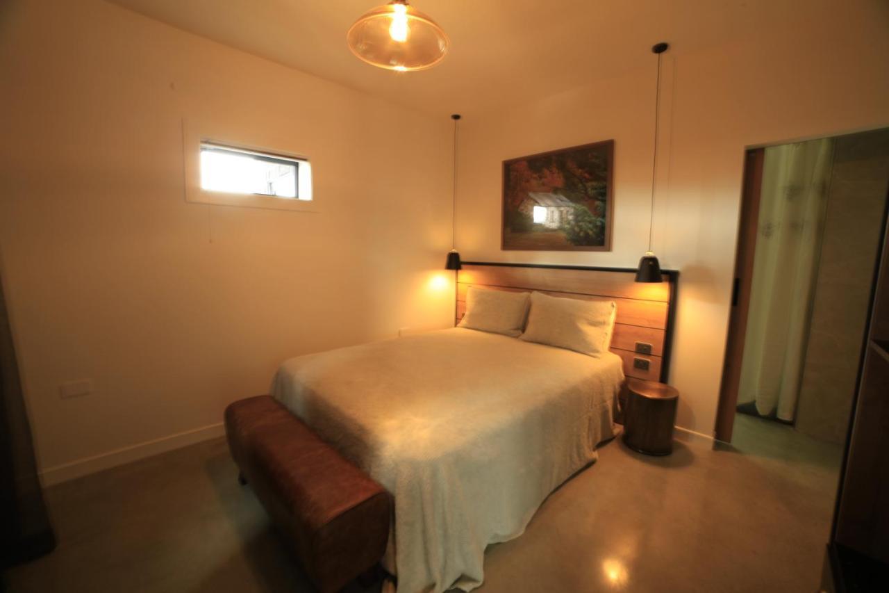 Black Stilt Retreat, Stunning Luxury Property Twizel Luaran gambar