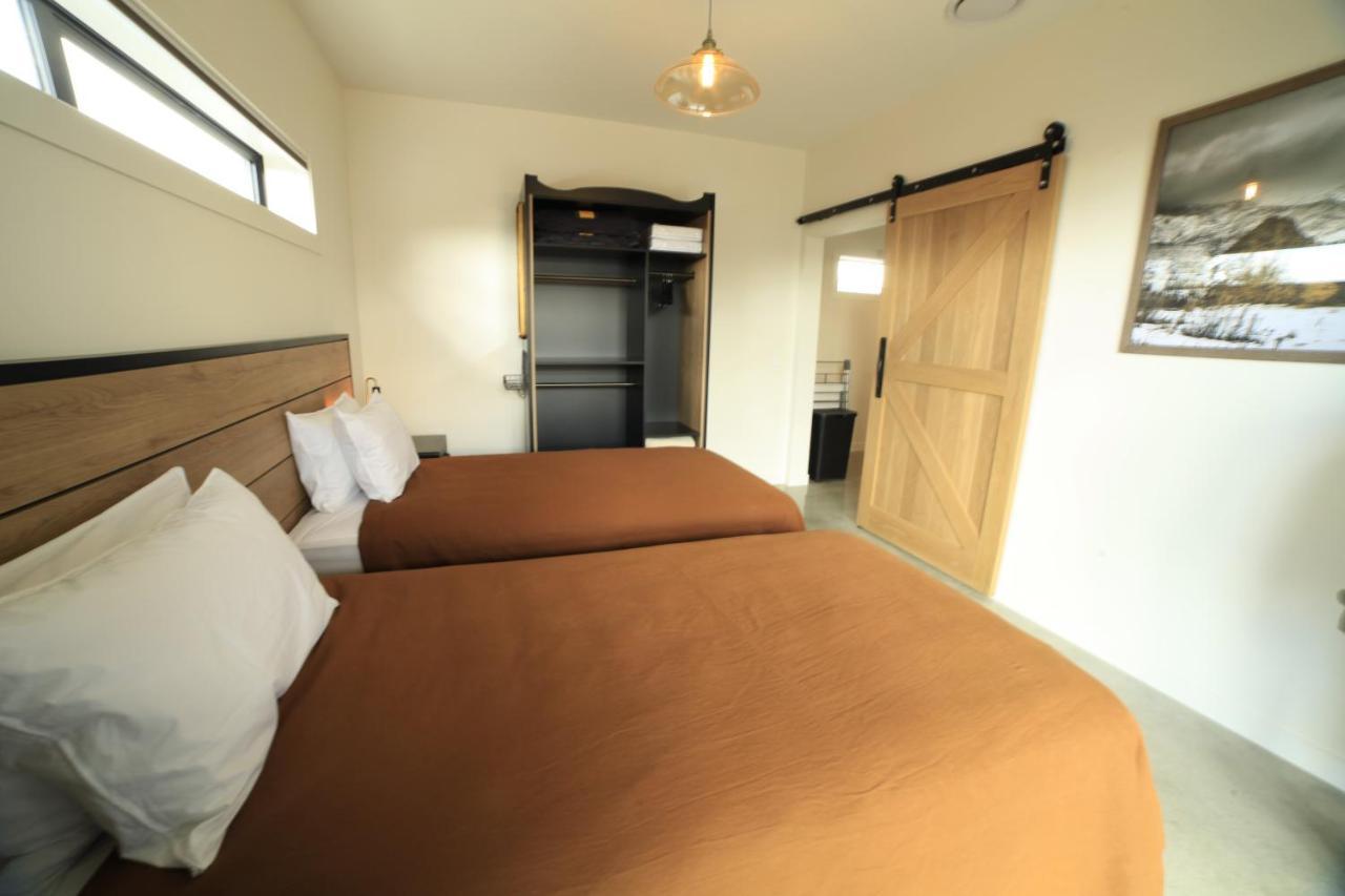 Black Stilt Retreat, Stunning Luxury Property Twizel Luaran gambar